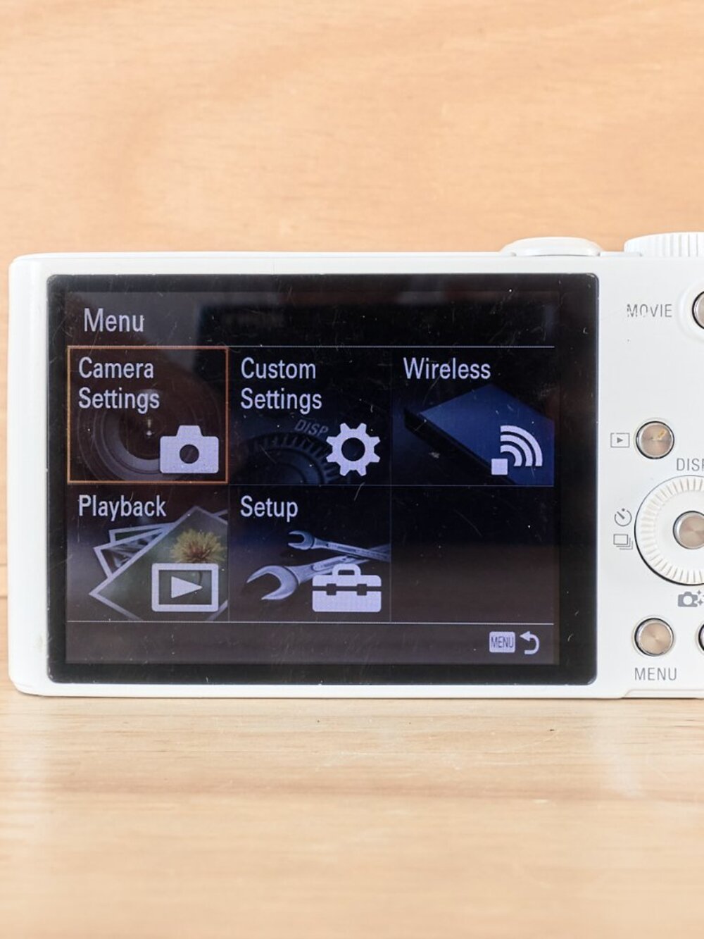 Sony Cyber-shot DSC-WX350 18.2MP 20x Zoom Full HD White Camera Tested - Picture 5 of 9